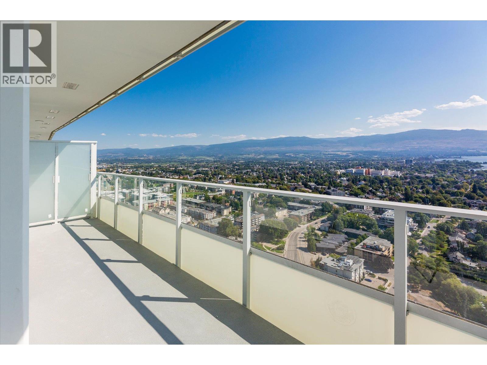 3307 1626 Water Street, Kelowna