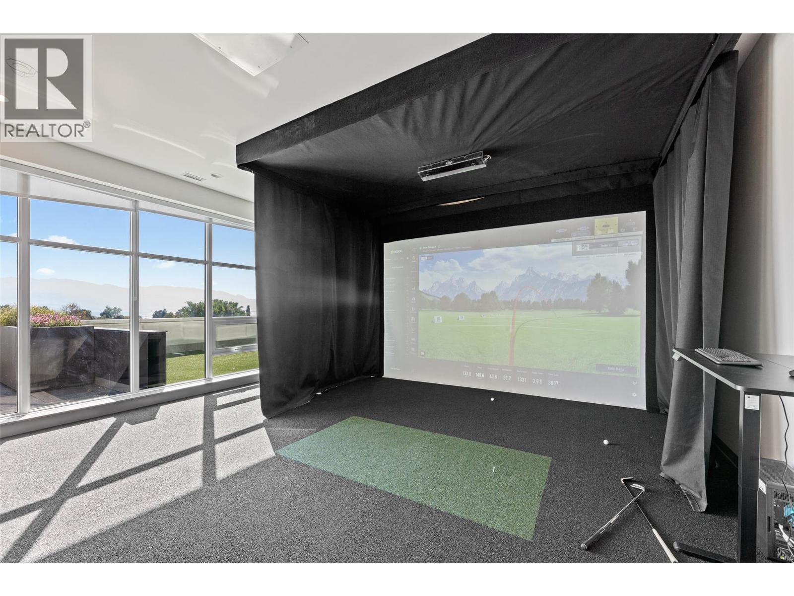 3307 1626 Water Street, Kelowna