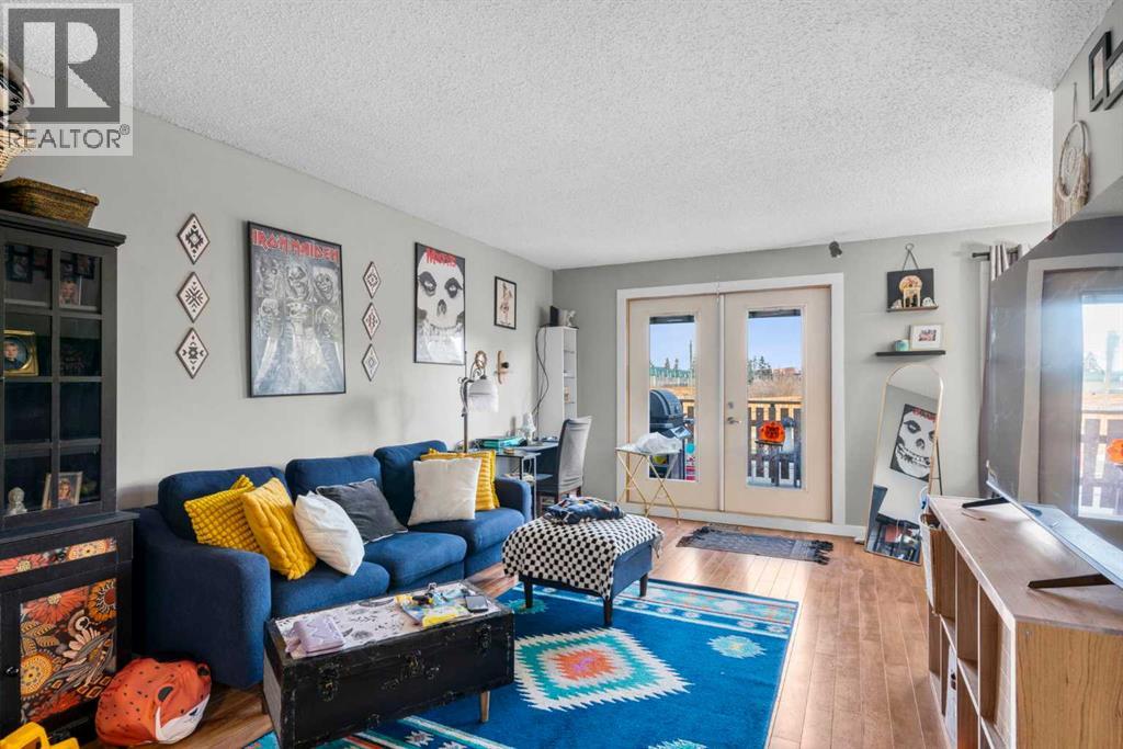 Single Family House Bi-level for Sale in #A   Avenue SE Ogden Calgary 