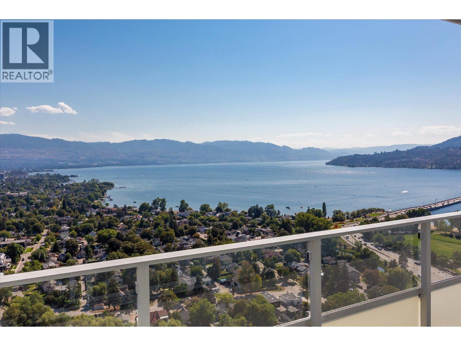 3307 1626 Water Street, Kelowna