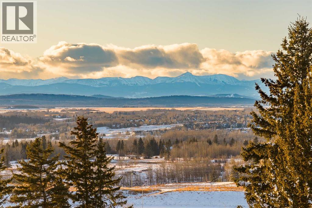 Single Family House Bungalow for Sale in  Slopeview Drive SW Springbank Hill Calgary 