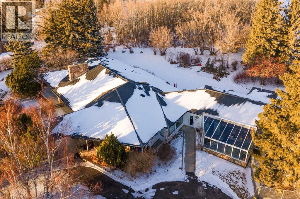 Single Family House Bungalow for Sale in  Slopeview Drive SW Springbank Hill Calgary 