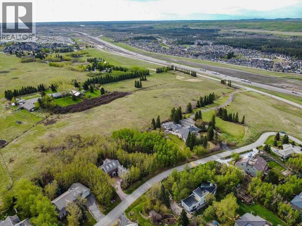 187 SLOPEVIEW DRIVE SW - 1