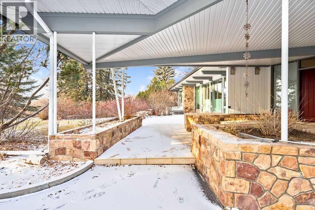 Single Family House Bungalow for Sale in  Slopeview Drive SW Springbank Hill Calgary 