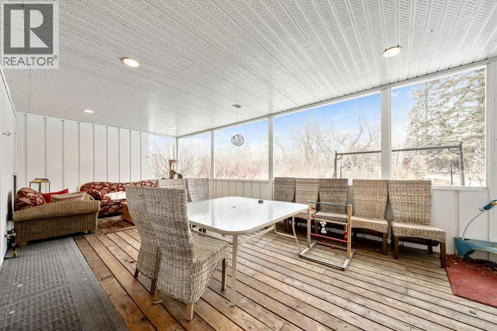 Single Family House Bungalow for Sale in  Slopeview Drive SW Springbank Hill Calgary 