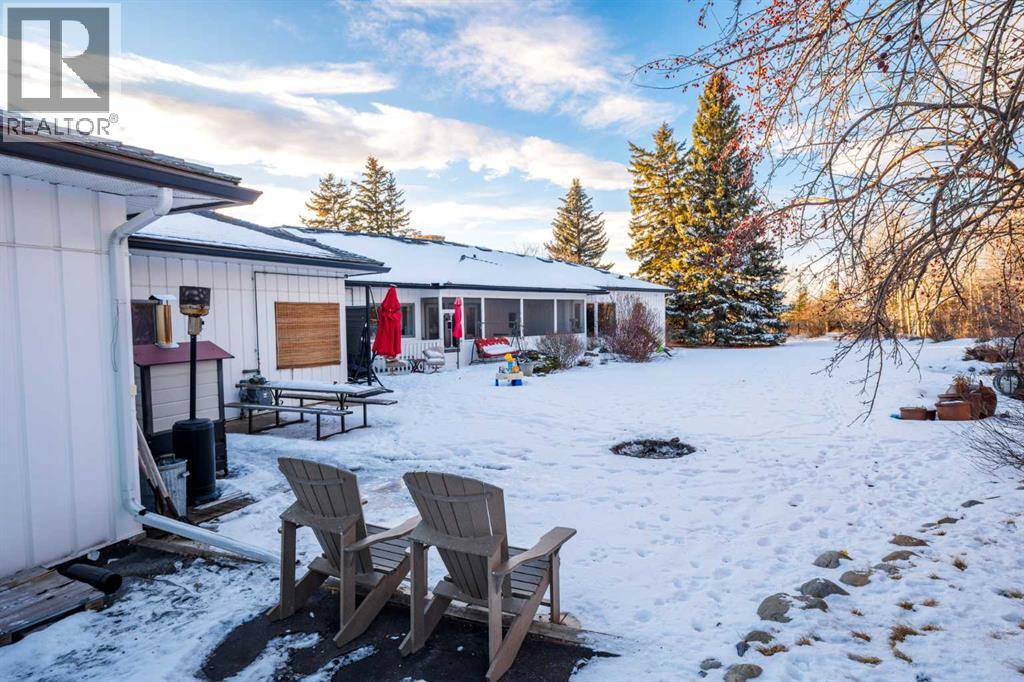 Single Family House Bungalow for Sale in  Slopeview Drive SW Springbank Hill Calgary 