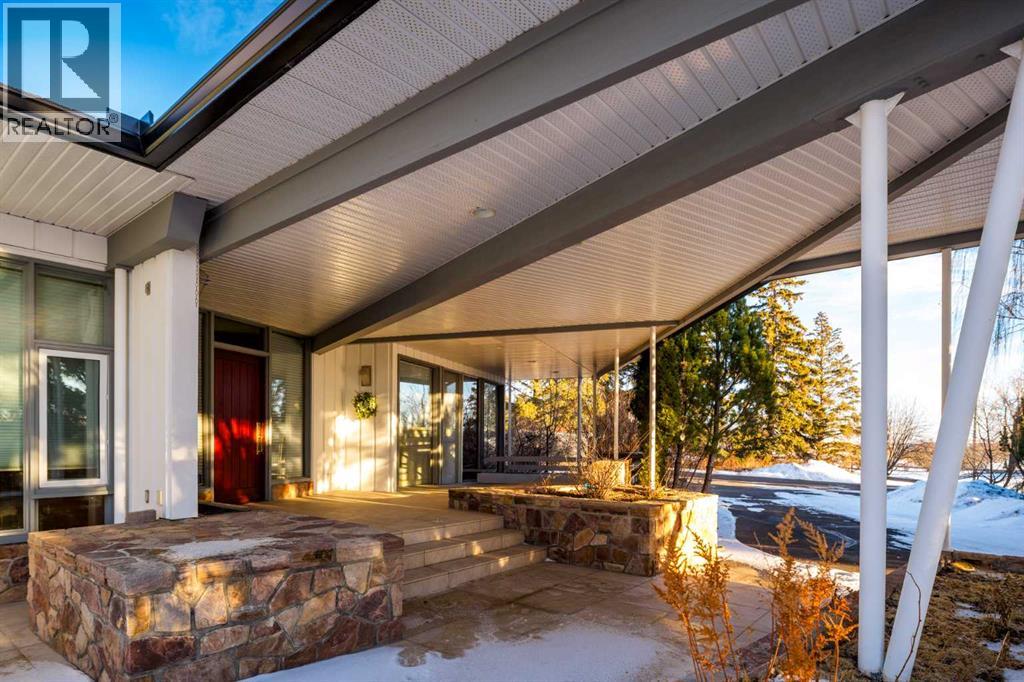 Single Family House Bungalow for Sale in  Slopeview Drive SW Springbank Hill Calgary 