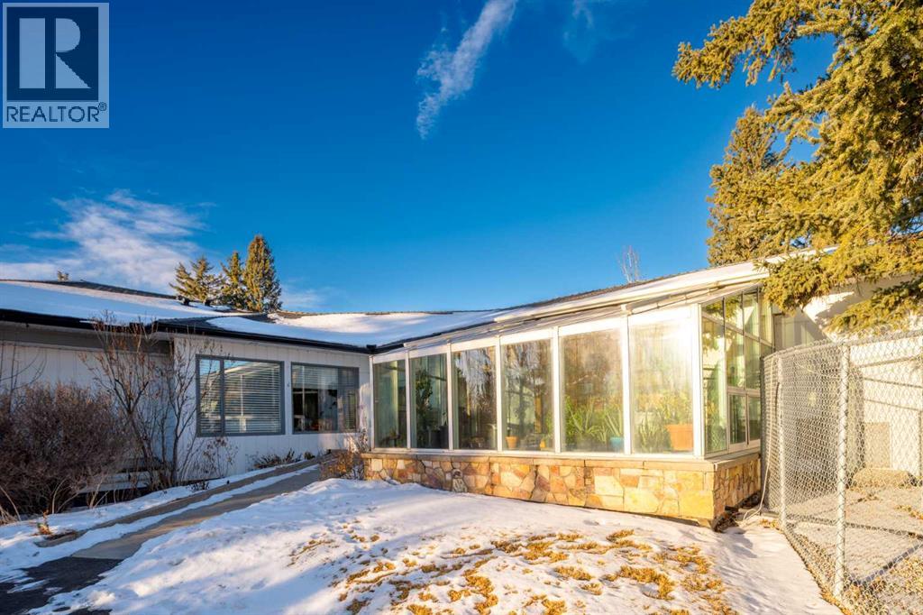 Single Family House Bungalow for Sale in  Slopeview Drive SW Springbank Hill Calgary 