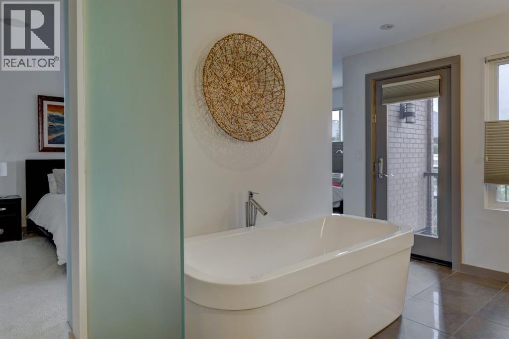 Single Family House for Sale in  Aspen Meadows Hill SW Aspen Woods Calgary 