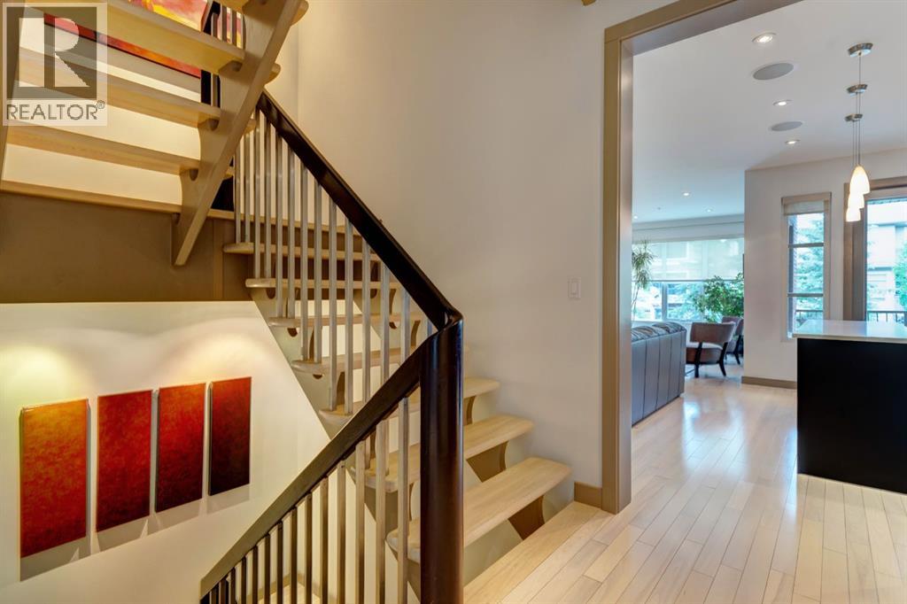 Single Family House for Sale in  Aspen Meadows Hill SW Aspen Woods Calgary 