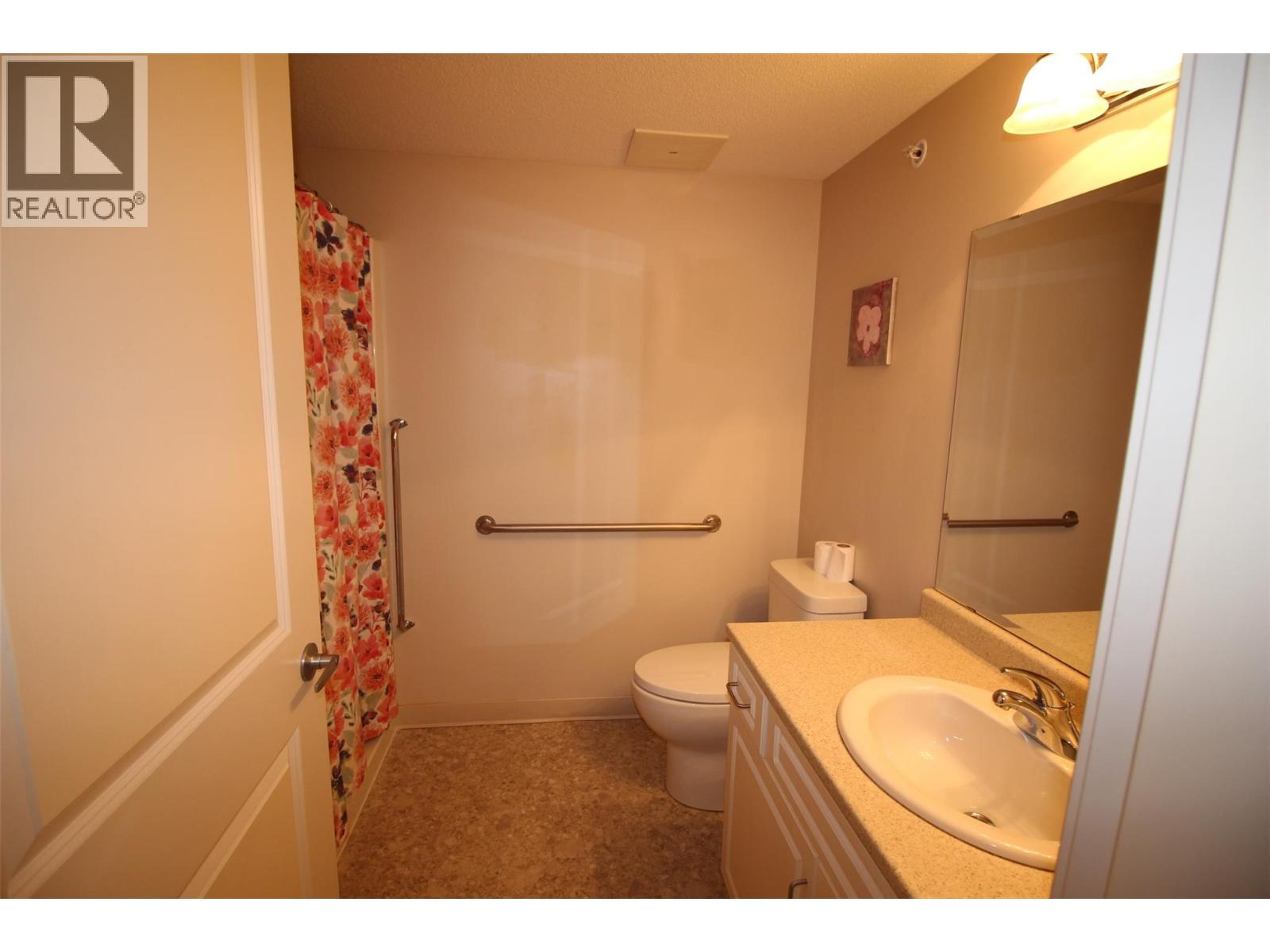 375 CHERRY Avenue Unit# 407, Kamloops