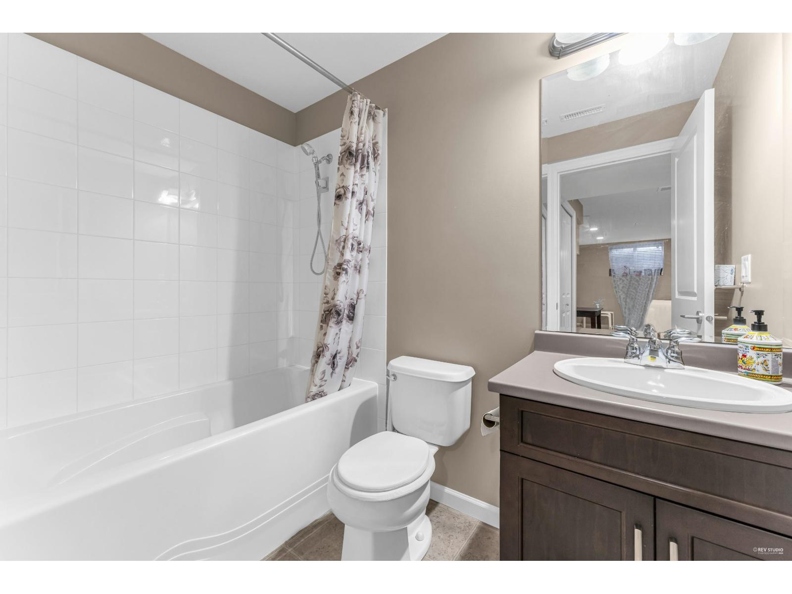 6940 208A STREET, Langley