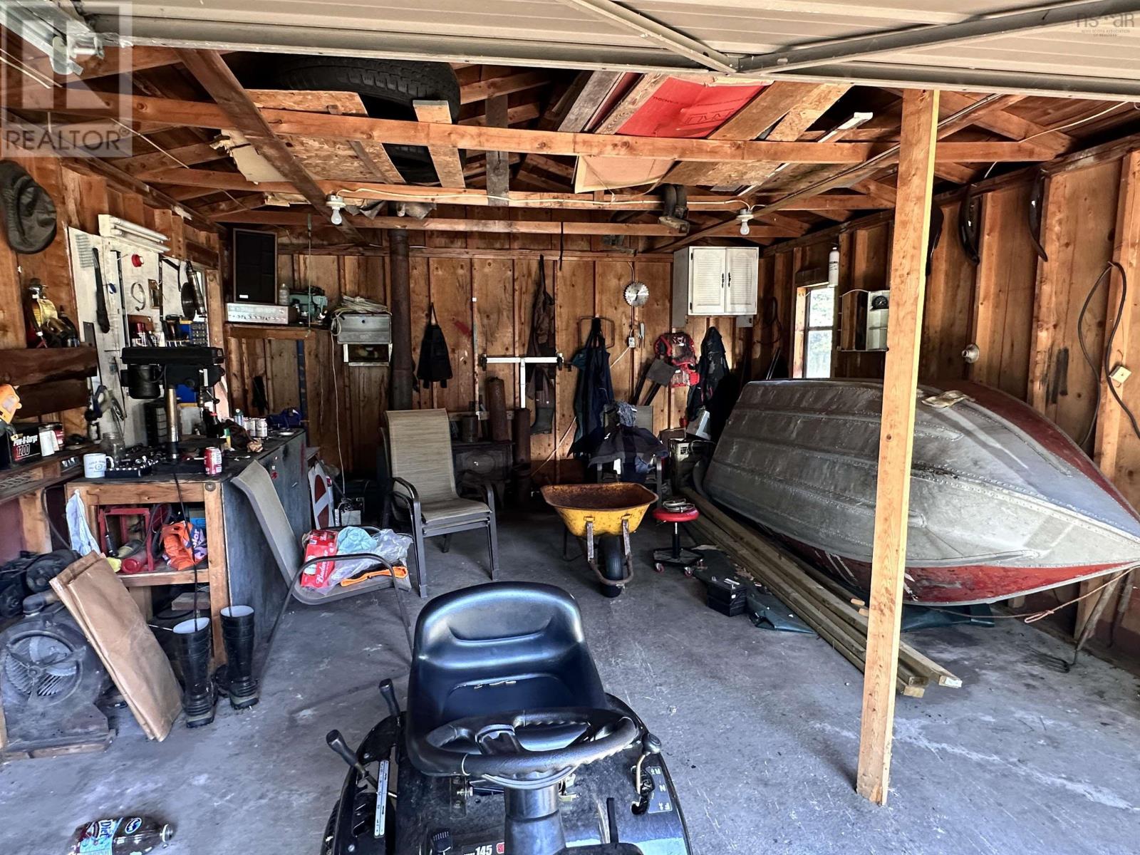 Property 20 of 25 of 41 JAMES Street