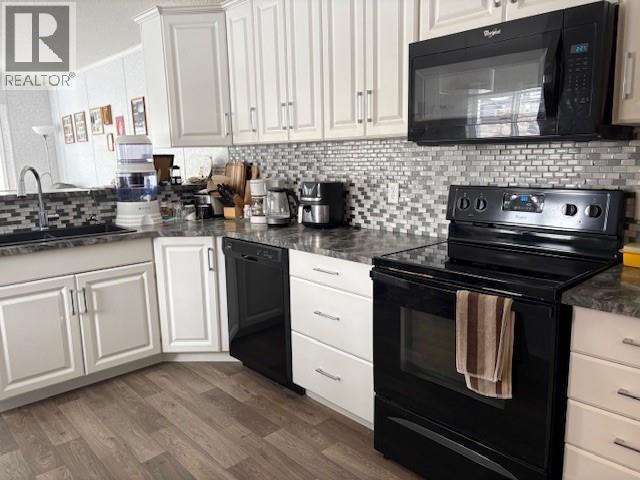 924 Steeple View Drive NW, Cranbrook