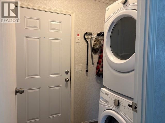 924 Steeple View Drive NW, Cranbrook