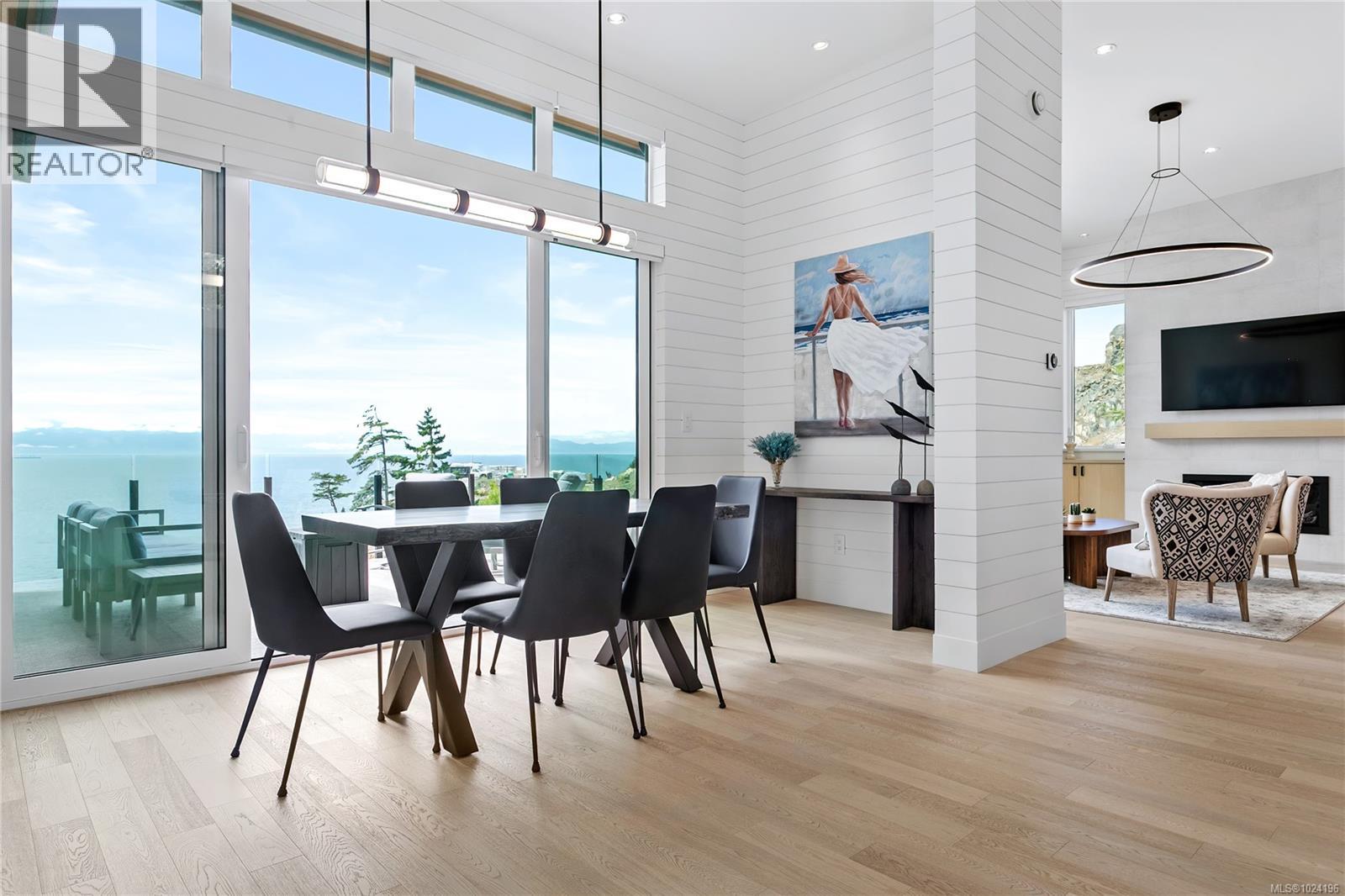 7510 Ocean Park Pl, Sooke