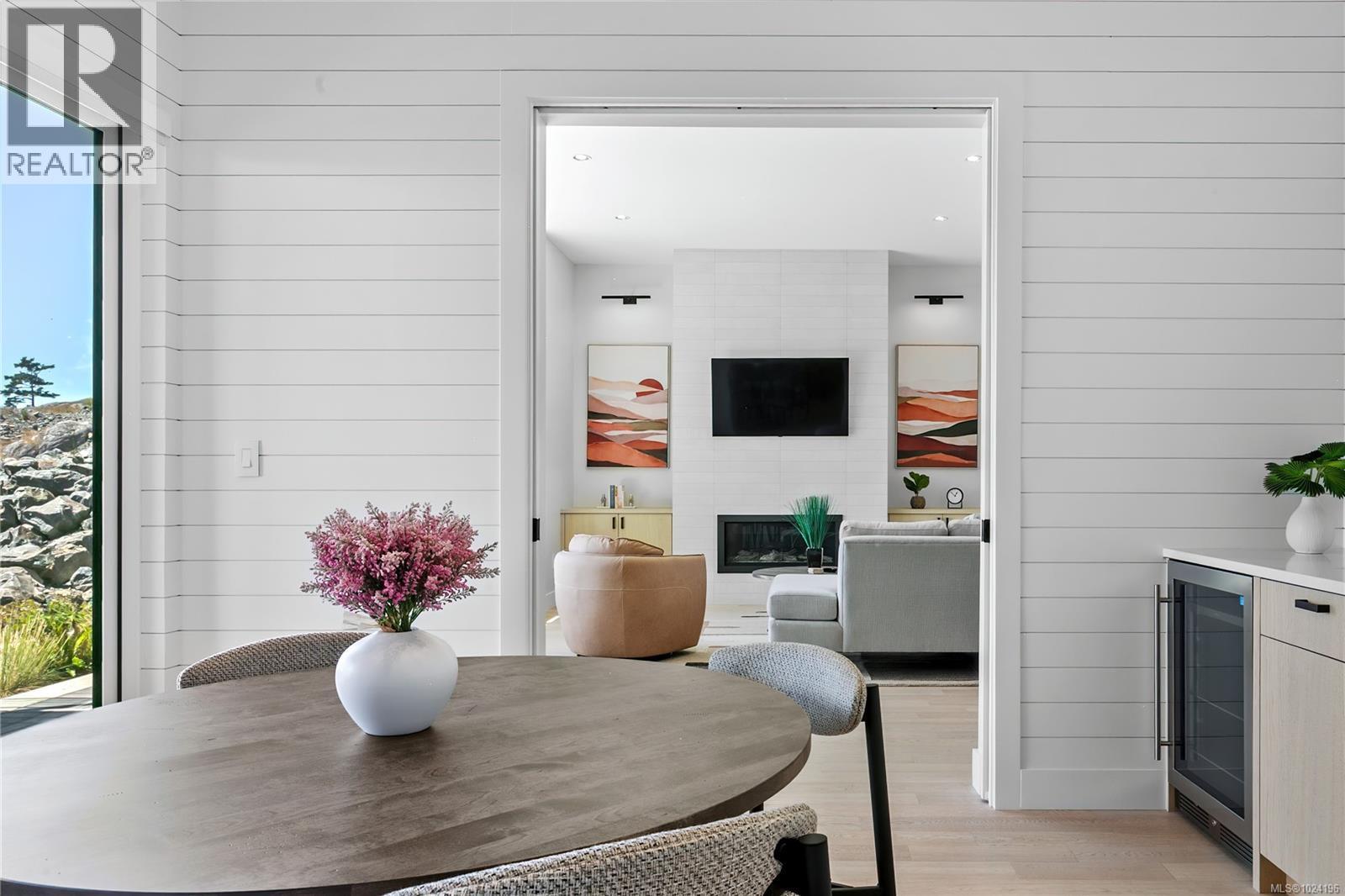 7510 Ocean Park Pl, Sooke