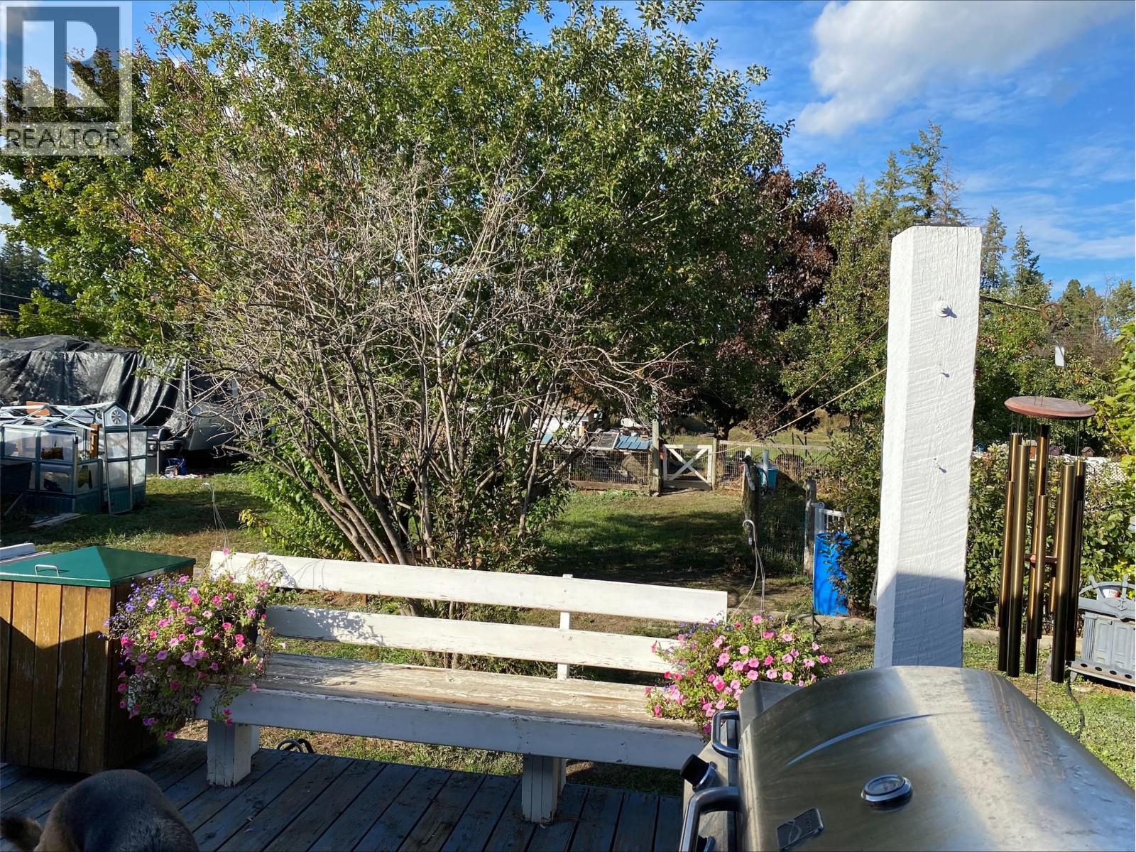 4010 Dodds Road, Armstrong