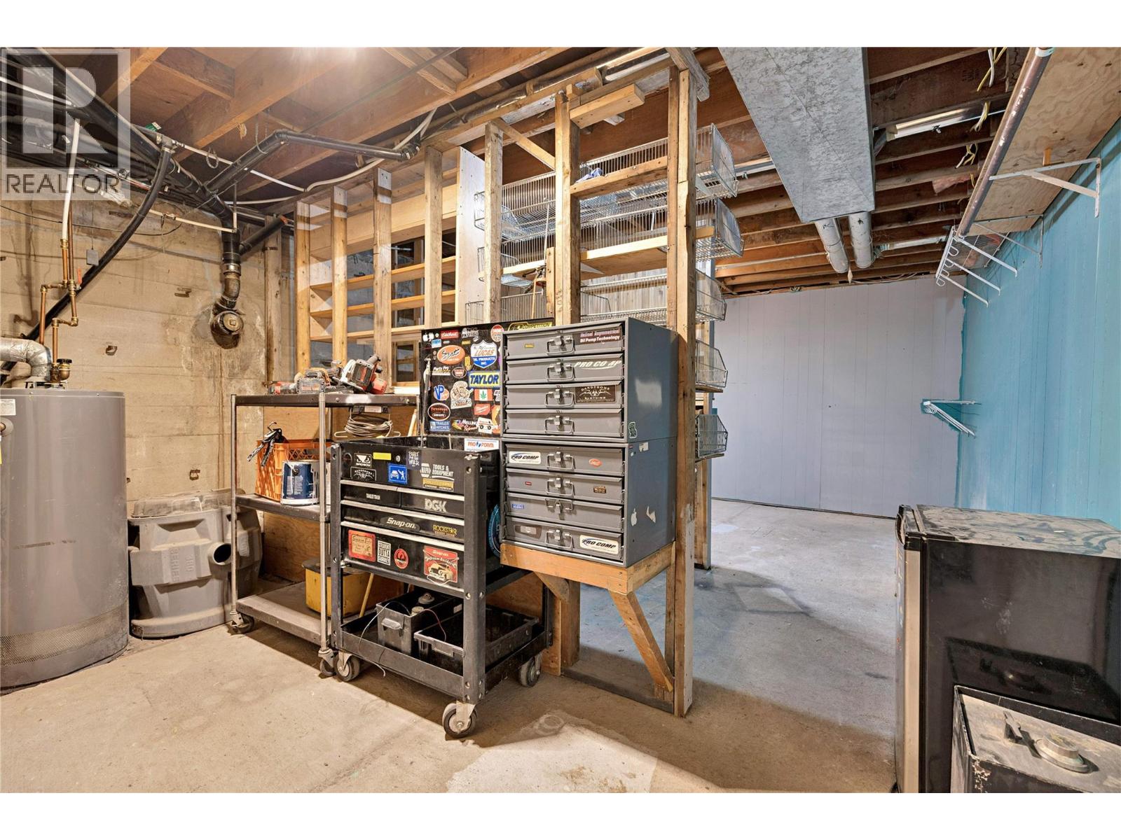 4010 Dodds Road, Armstrong