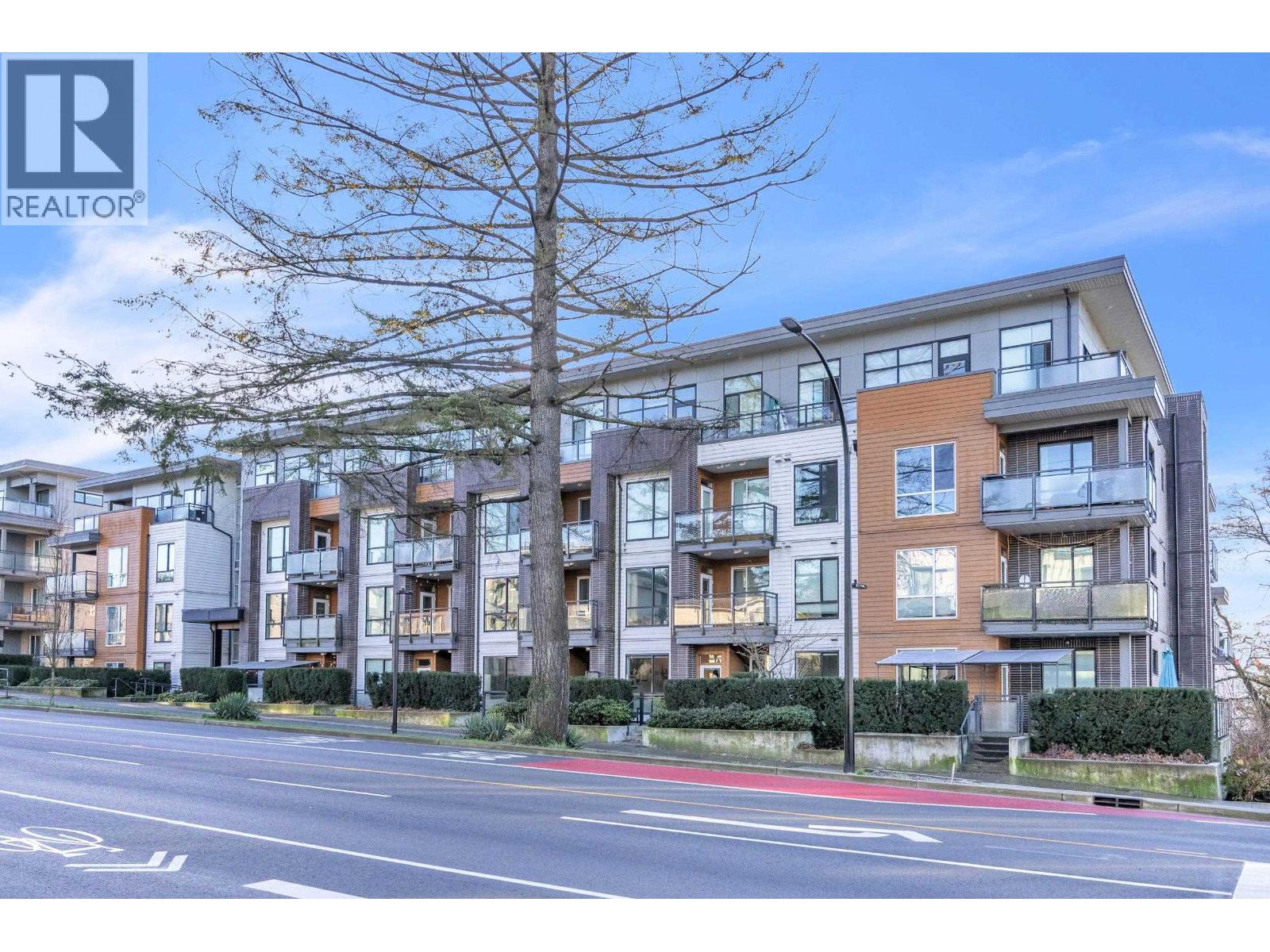 108 615 E 3RD STREET, North Vancouver