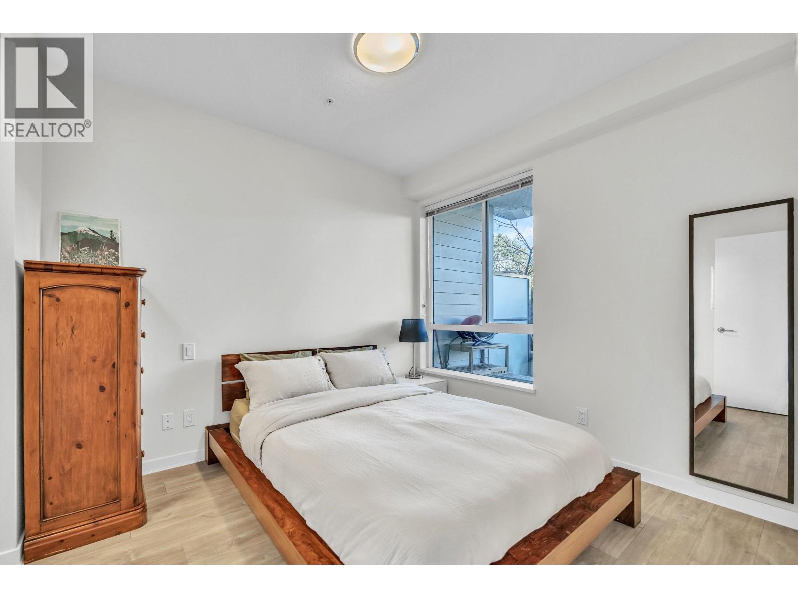 108 615 E 3RD STREET, North Vancouver