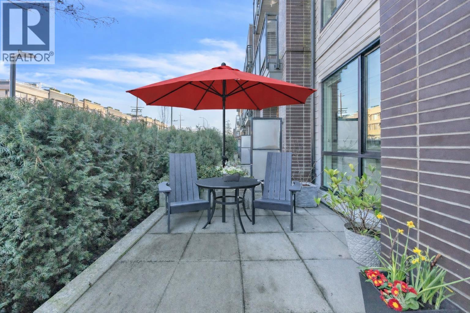 108 615 E 3RD STREET, North Vancouver