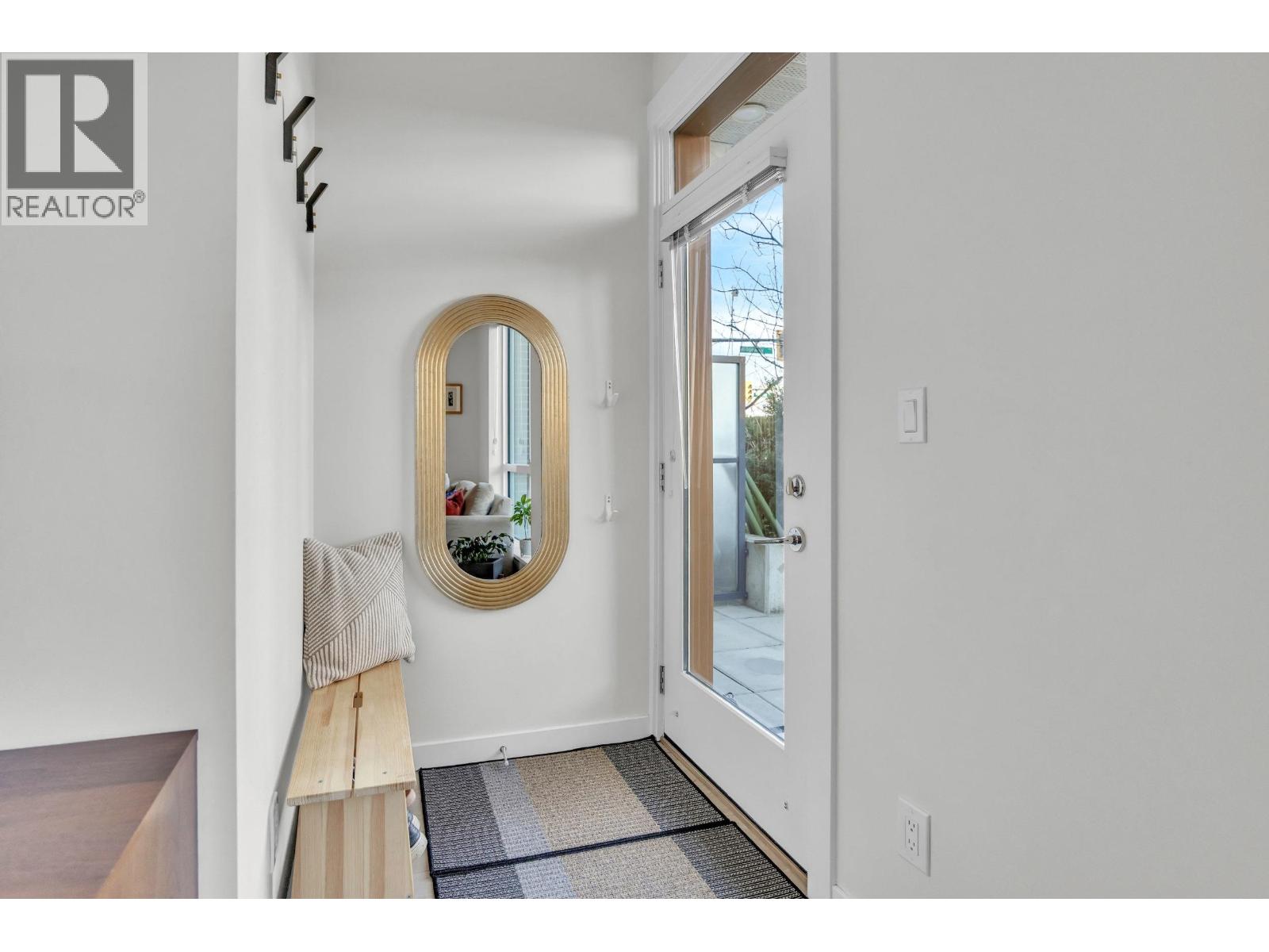 108 615 E 3RD STREET, North Vancouver