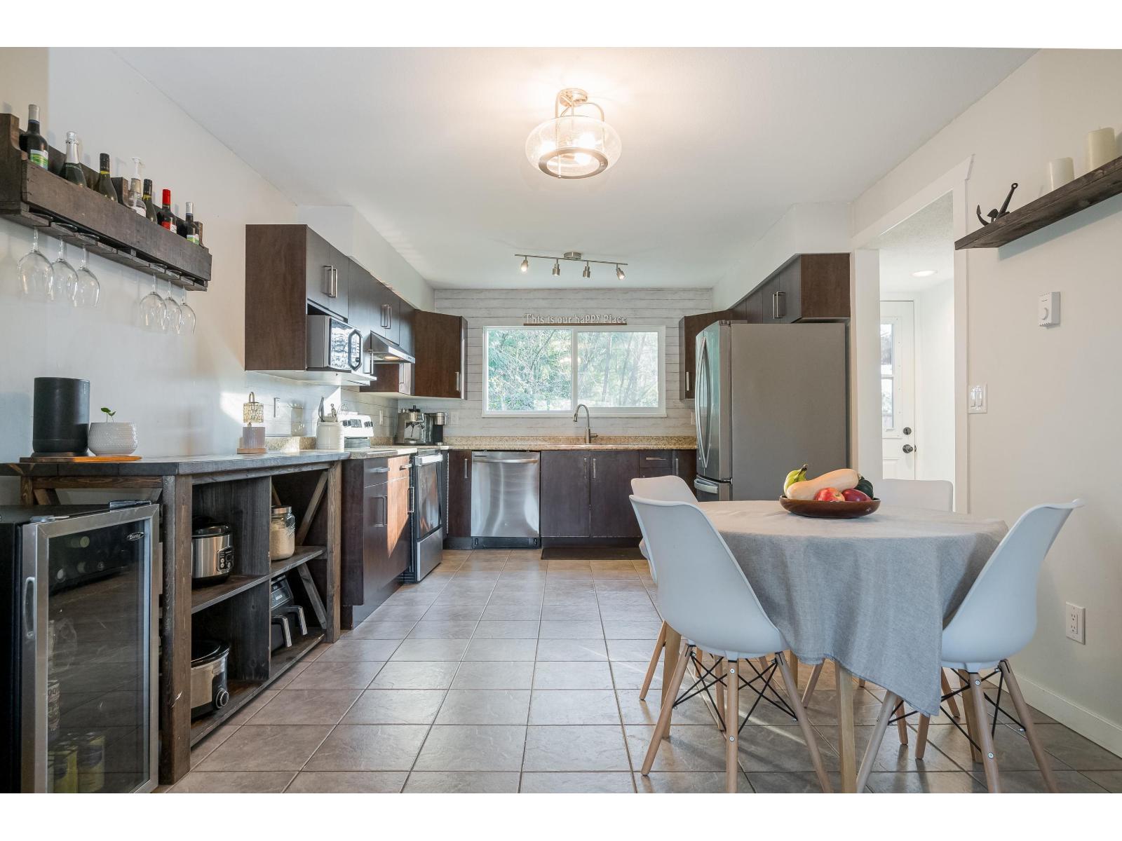 2118 WINSTON COURT, Langley