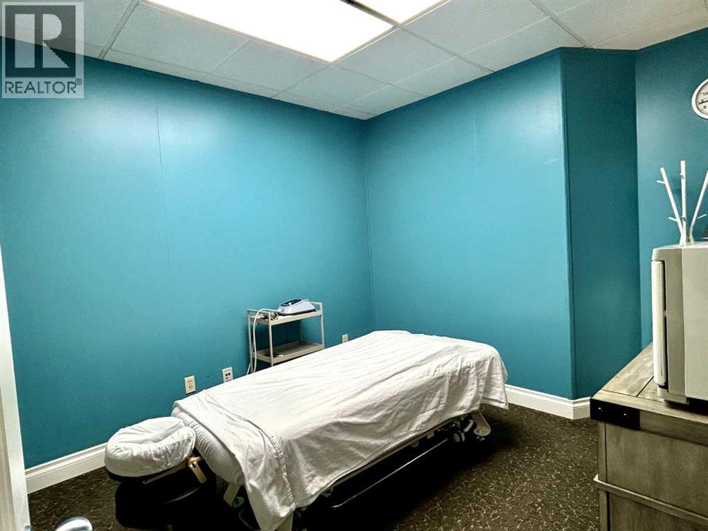 Office for Sale in   Crowchild Trail Varsity Calgary 