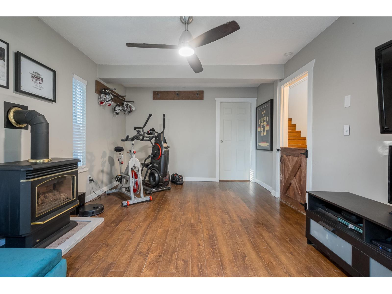 2118 WINSTON COURT, Langley