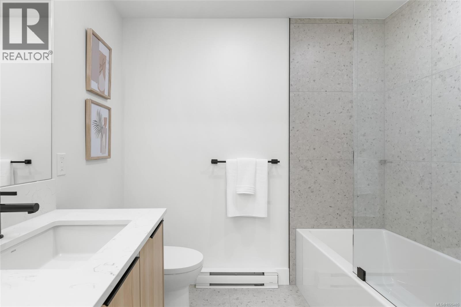 316 2341 Bear Mountain Parkway, Langford