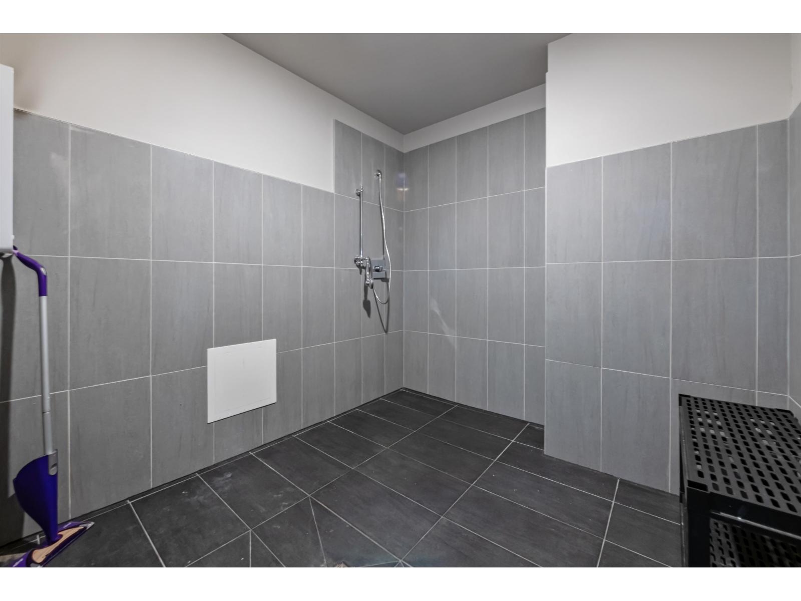 #506-11967 80 Avenue, Delta