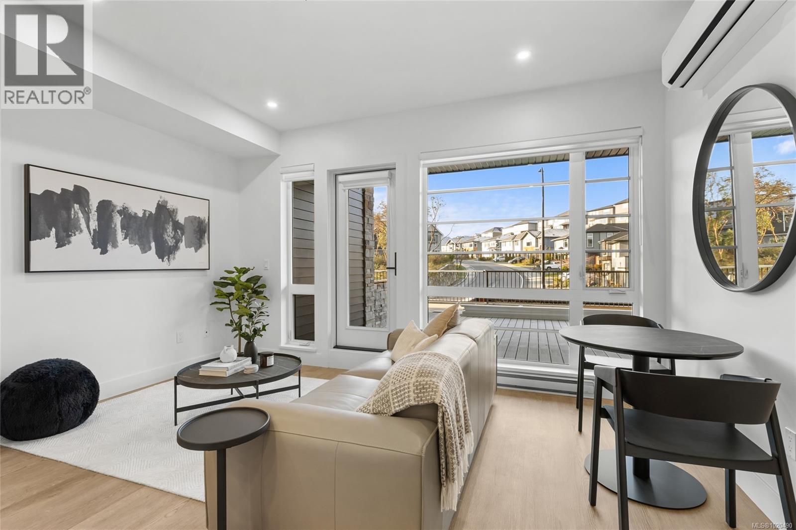 413 2341 Bear Mountain Parkway, Langford