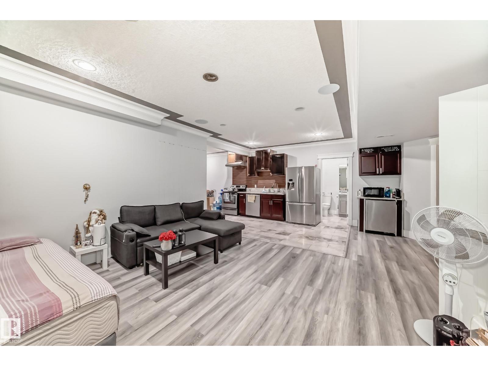 6113 60 ST, Beaumont