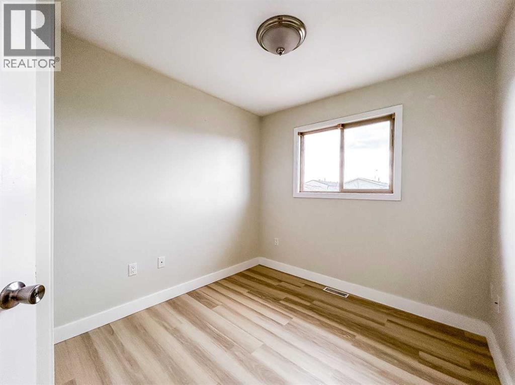 160 Hawthorn Way, Fort McMurray