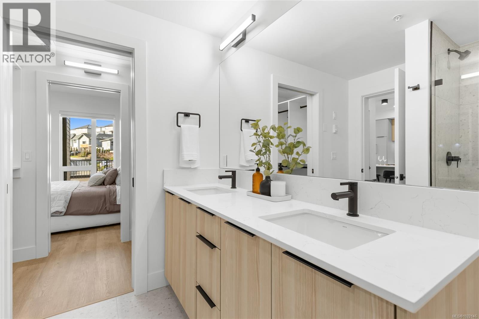 605 2341 Bear Mountain Parkway, Langford