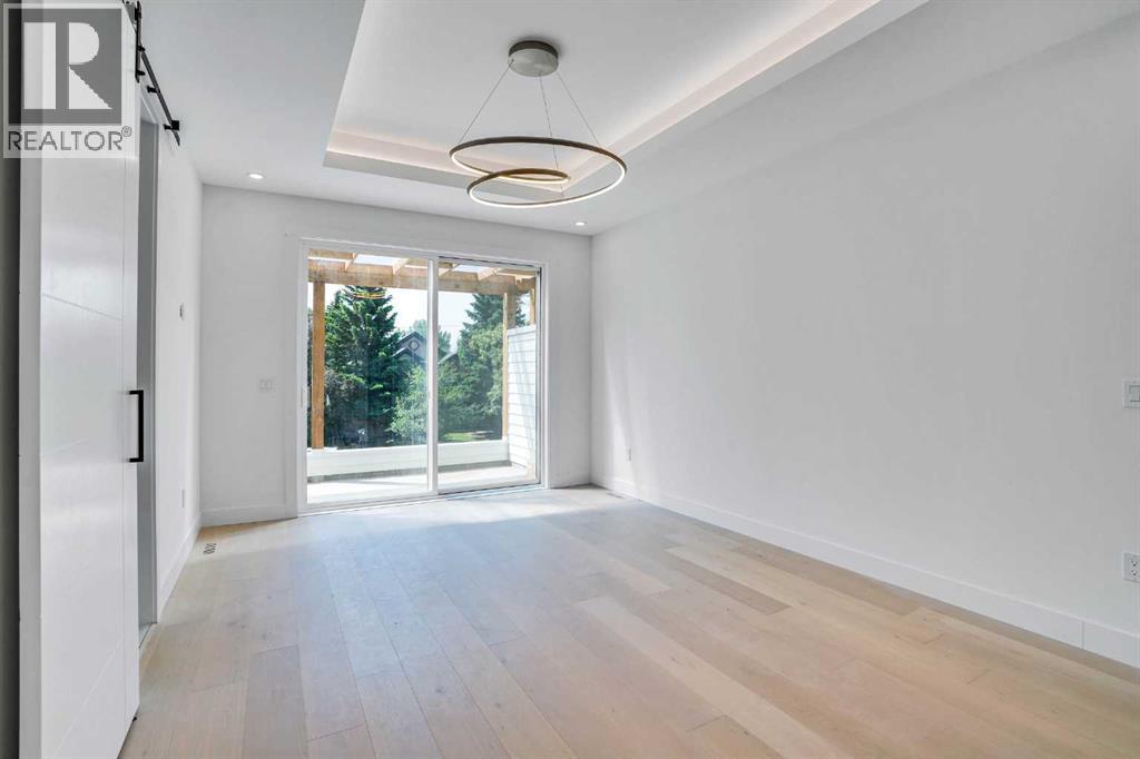 Single Family House for Sale in   Avenue Winston Heights/Mountview Calgary 