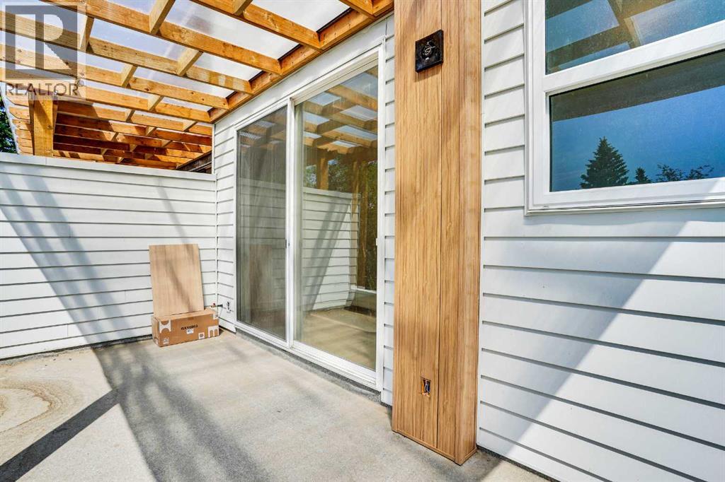 Single Family House for Sale in   Avenue Winston Heights/Mountview Calgary 