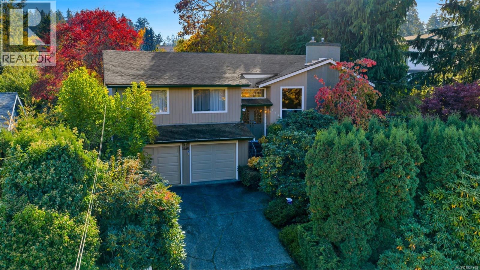 1680 Austin Pl, Cowichan Bay