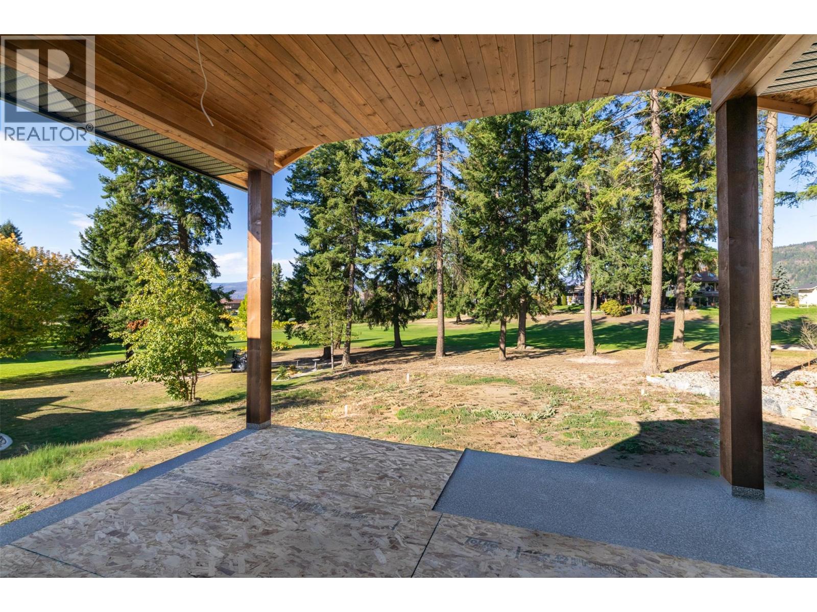  2520 Golf View Crescent, Blind Bay