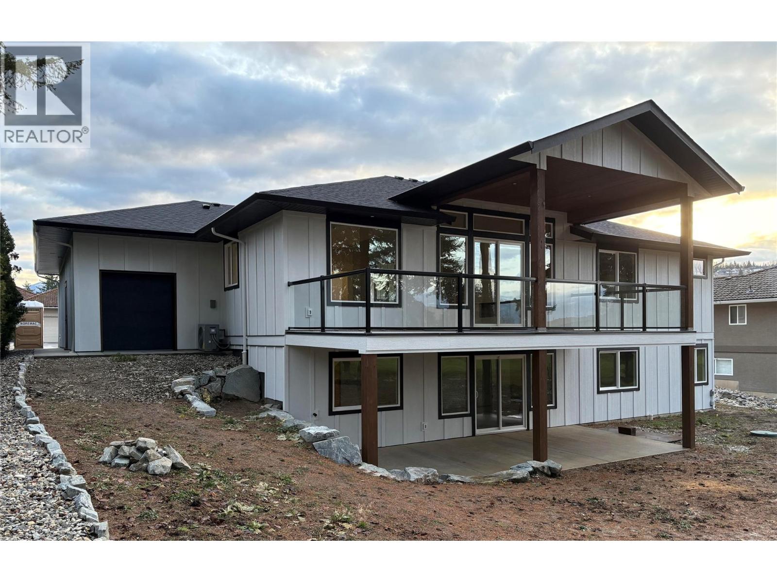  2520 Golf View Crescent, Blind Bay