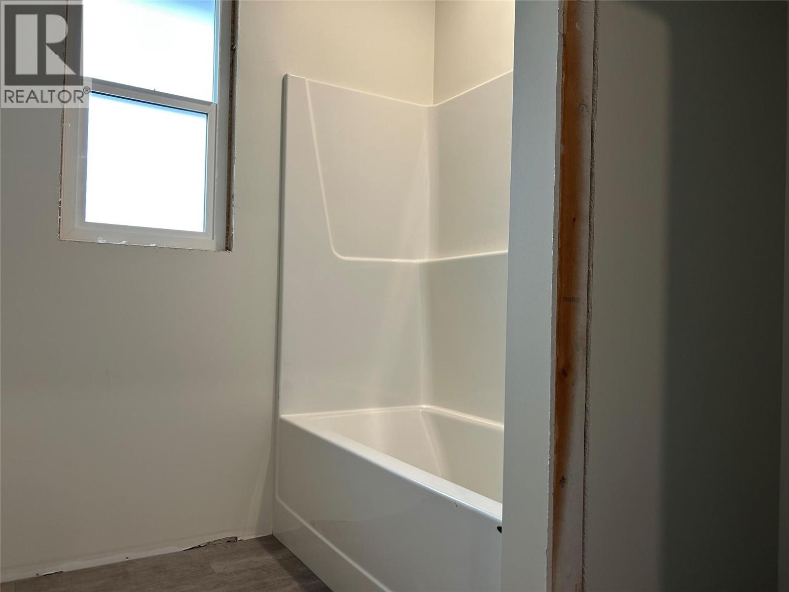  2520 Golf View Crescent, Blind Bay