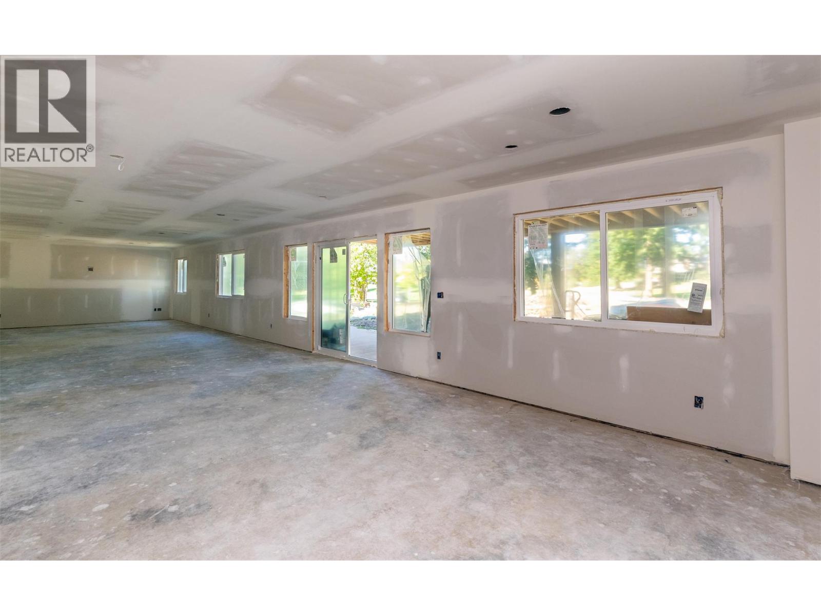  2520 Golf View Crescent, Blind Bay