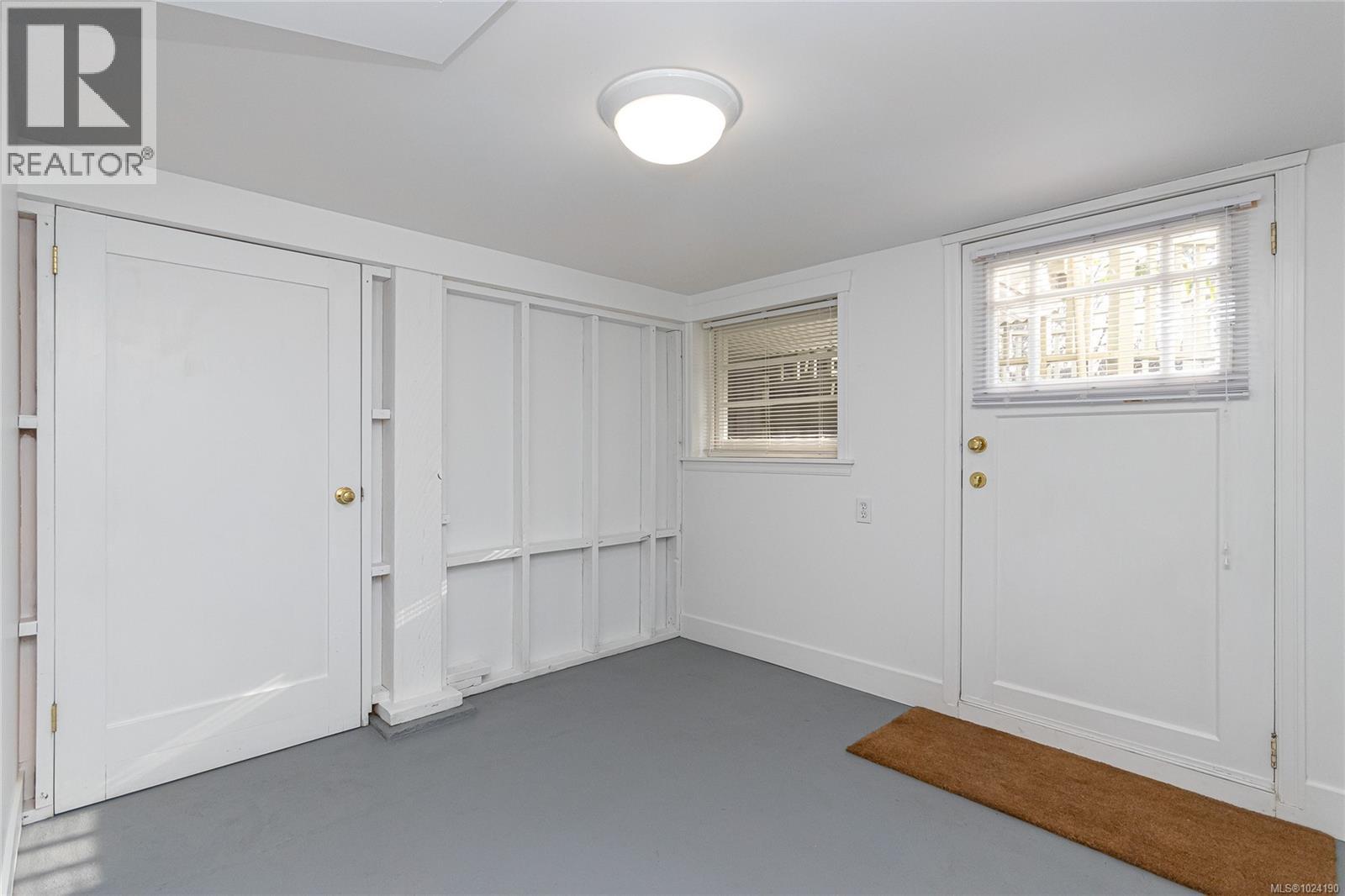 2169 McNeill Ave, Oak Bay