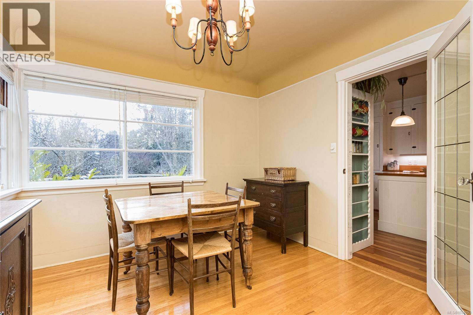 2169 McNeill Ave, Oak Bay