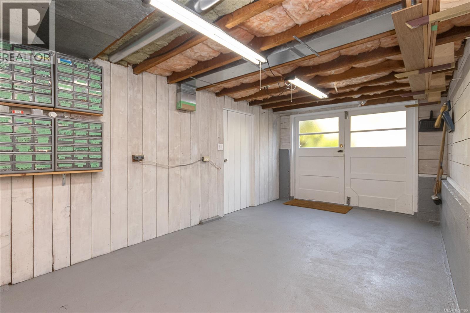 2169 McNeill Ave, Oak Bay