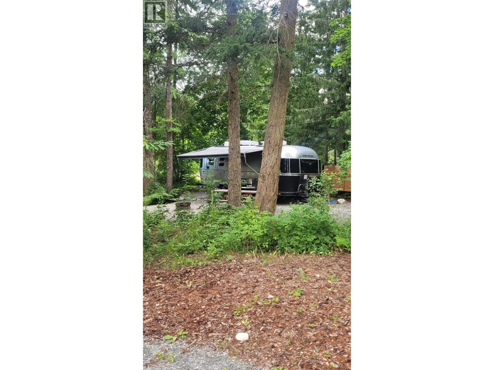  7704 97A Highway, Mara