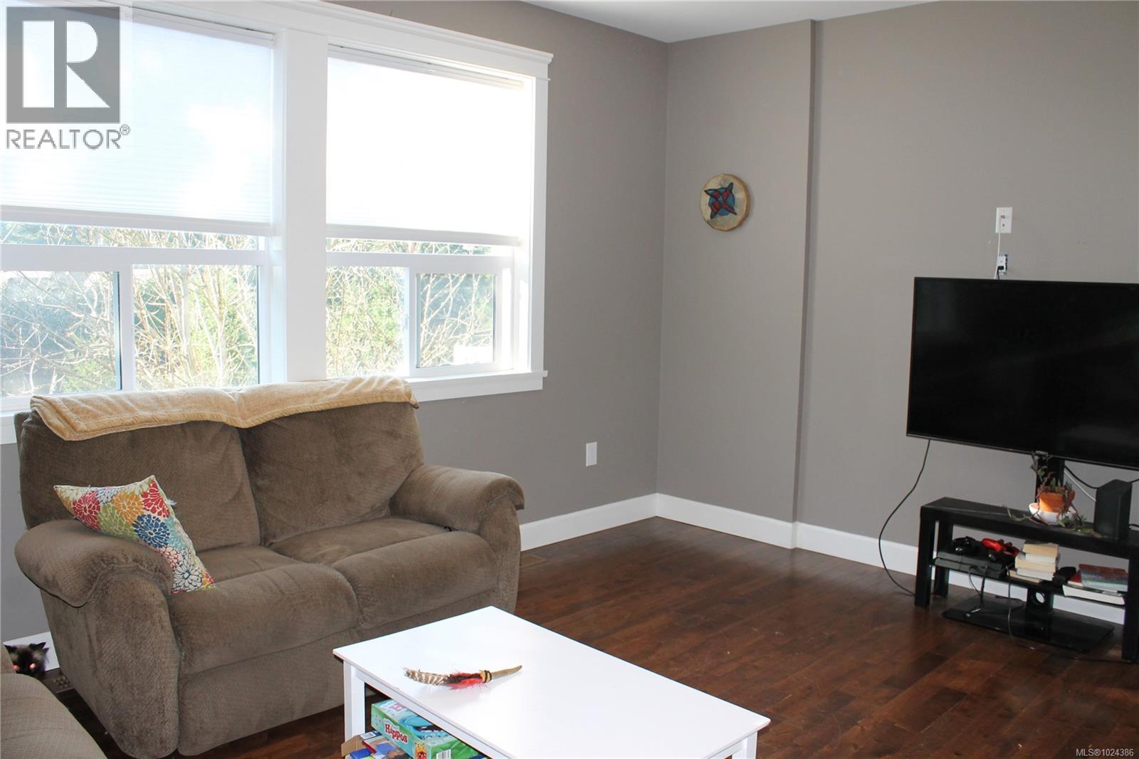 1540 Nimpkish Pl, Duncan