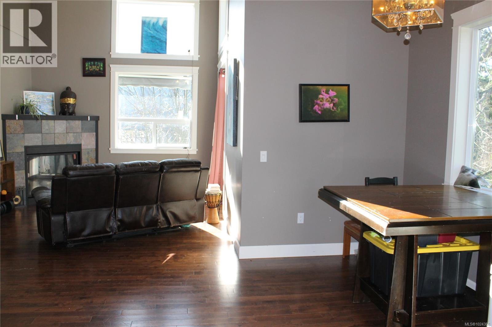 1540 Nimpkish Pl, Duncan