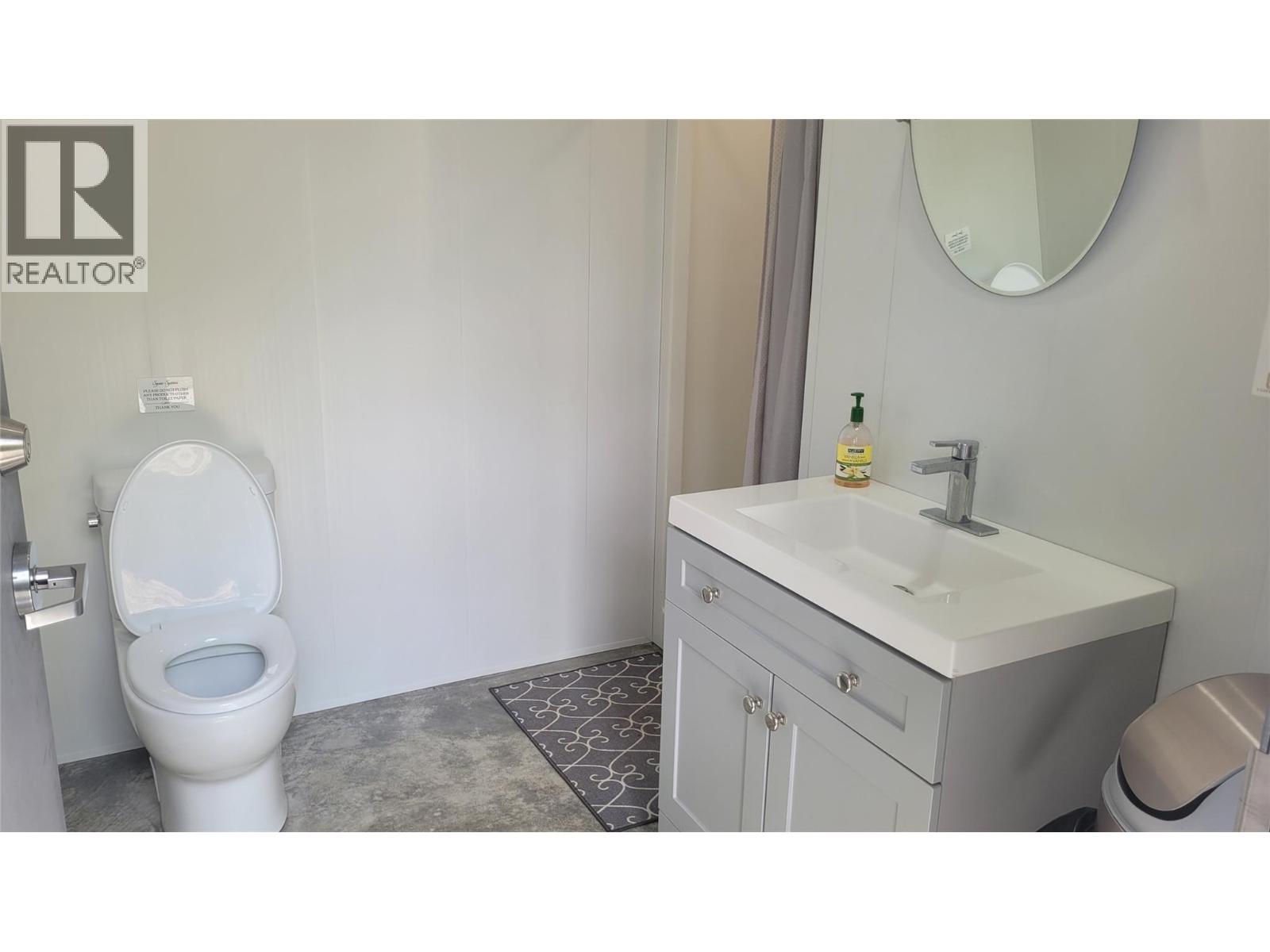  7704 97A Highway, Mara